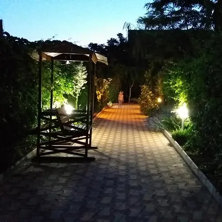 Luk * Costinesti